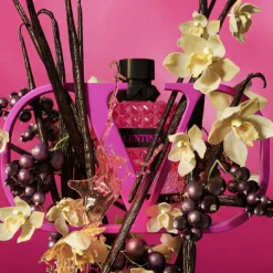 Born in Roma Extradose Donna