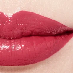 ROUGE ALLURE LAQUE